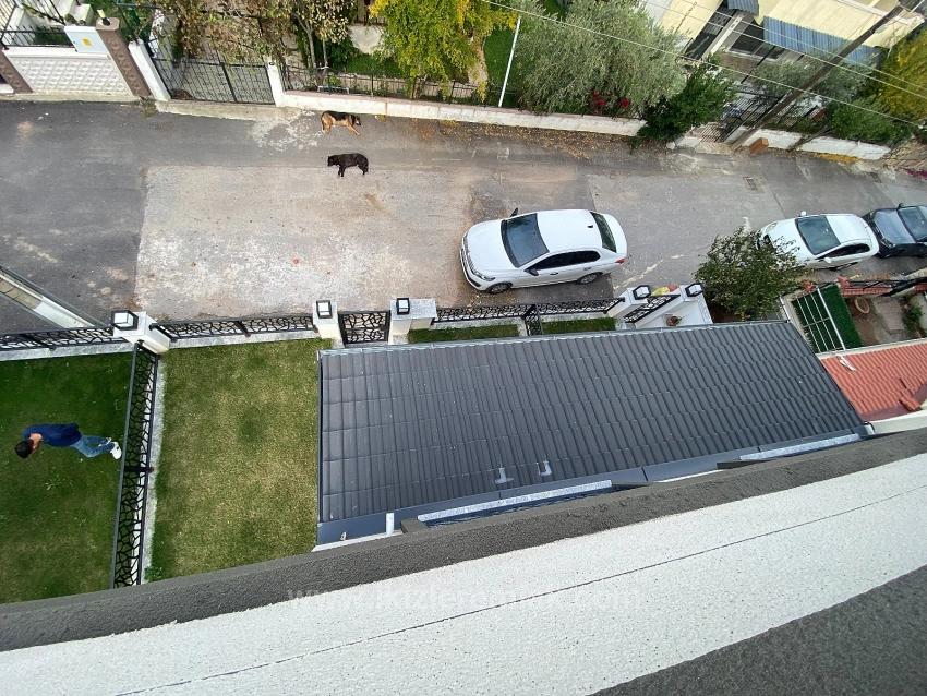 Garden Villa For Sale Near The Sea In Ürkmez Doğanbey, 2+1