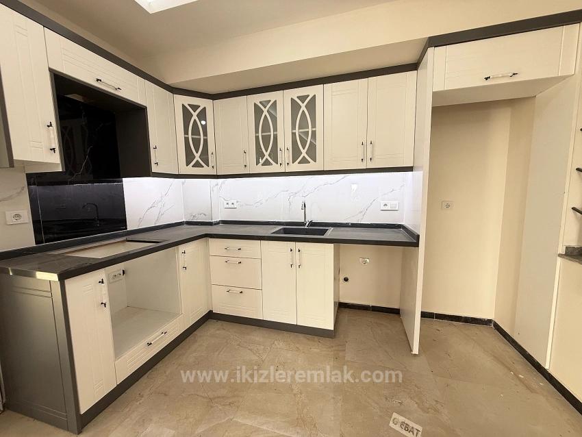 Brand New 3+1 Villa For Sale In Seferihisar Doğanbey Center.