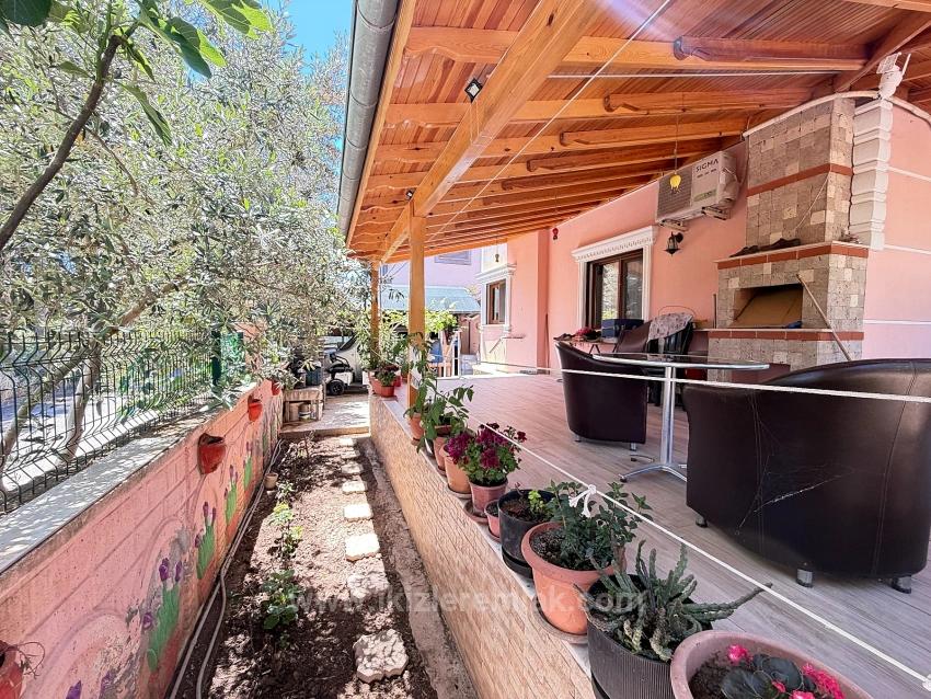 4+1 Detached Villa With Garden For Sale In Doğanbey, Seferihisar