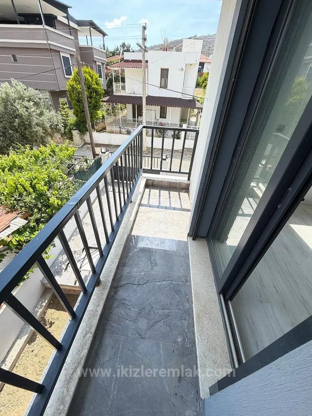 370 M2 Garden, Single Detached 3+1 Villa Near The Sea In Doğanbey