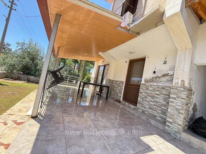 Seferihisar Doğanbey'de For Sale 3+1 50M From The Sea Garden Villa