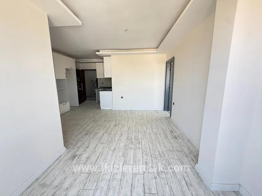 Seferihisar Doğanbey'de For Sale 1+1 Sea Side For Sale Flat