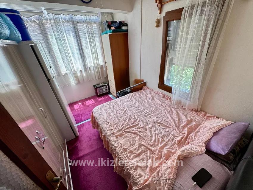 In Doğanbey, For Sale Intermediate Floor 2+1 On The Sea Side 70 Metre² Flat