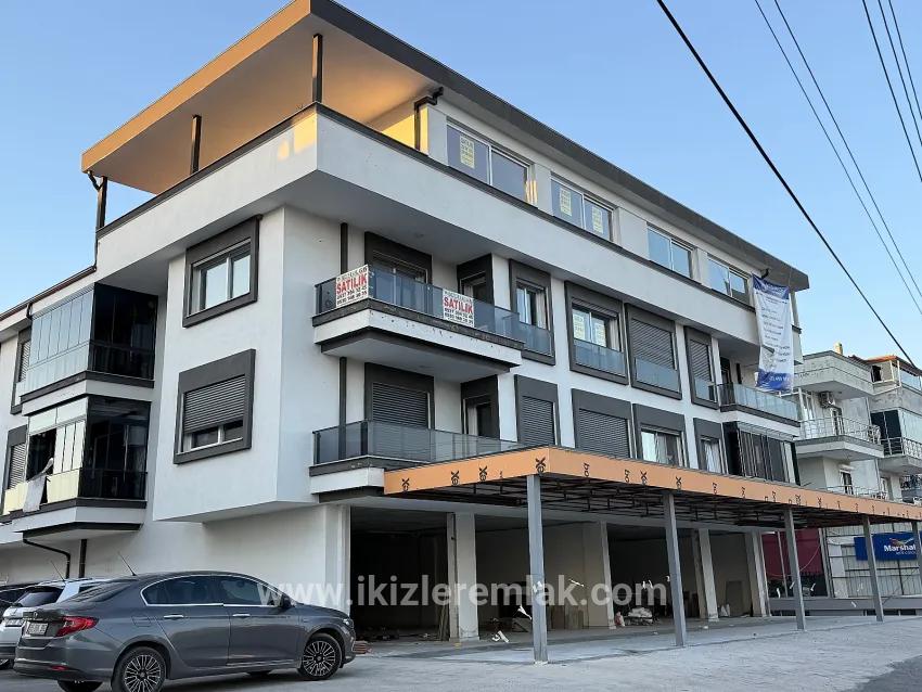 Seferihisar Ürkmez'de Zero 4+1 Duplex Lift Otoparklı To the sea 400 m