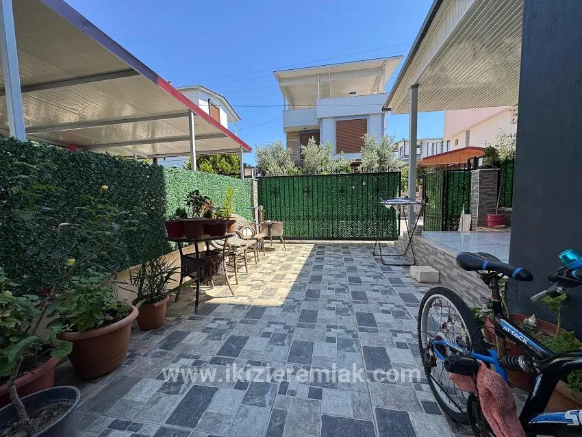 For sale In Seferihisar Doğanbey 3+1 spacious garden duplex summer house