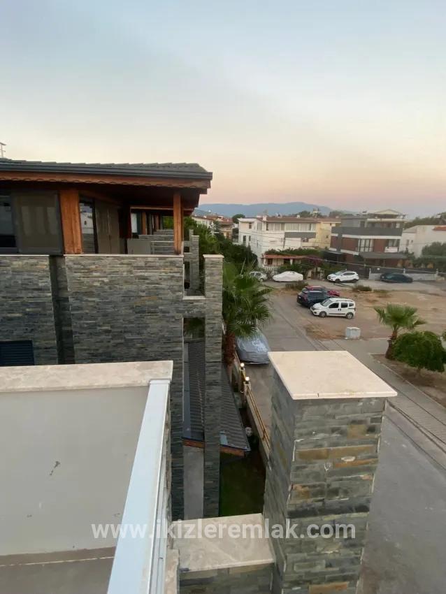 Seferihisar Doğanbey sea side In the site Inside pool single detached villa