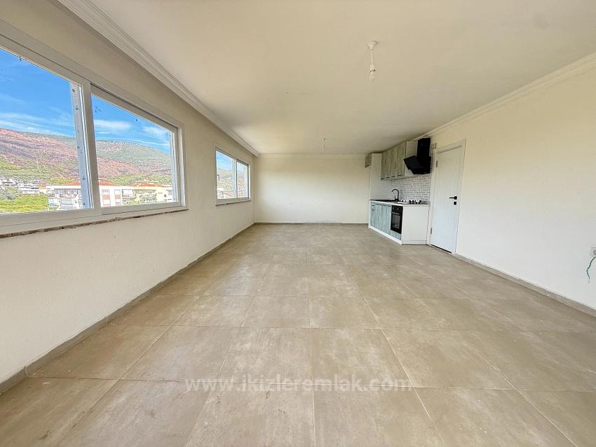 3 + 2 Duplex Apartment With New Elevator For Sale In Seferihisar Ürkmez Center