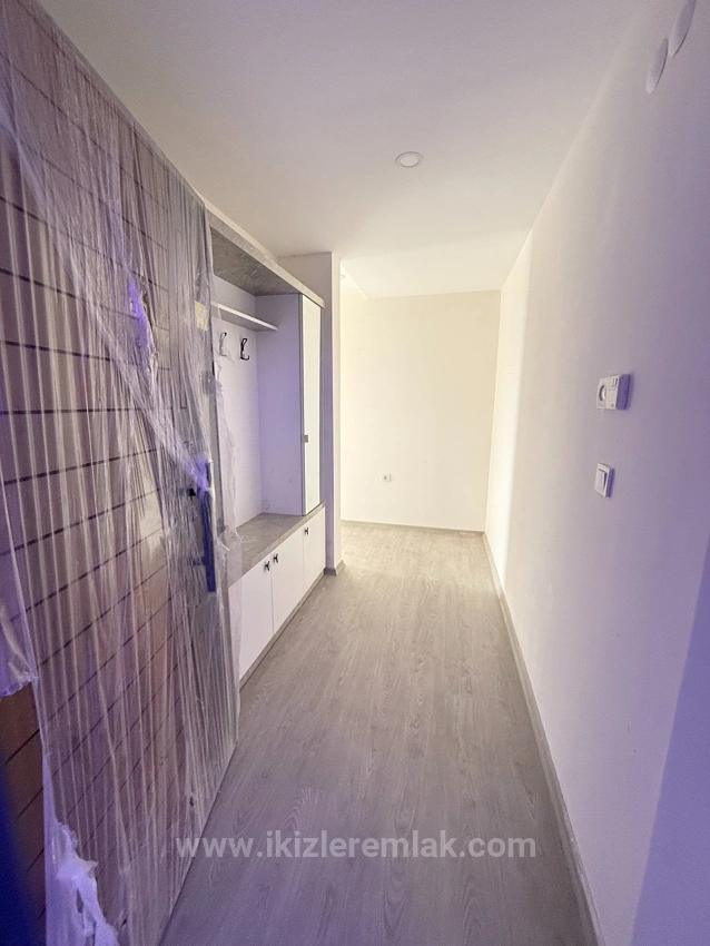 3 + 2 Duplex Apartment With New Elevator For Sale In Seferihisar Ürkmez Center