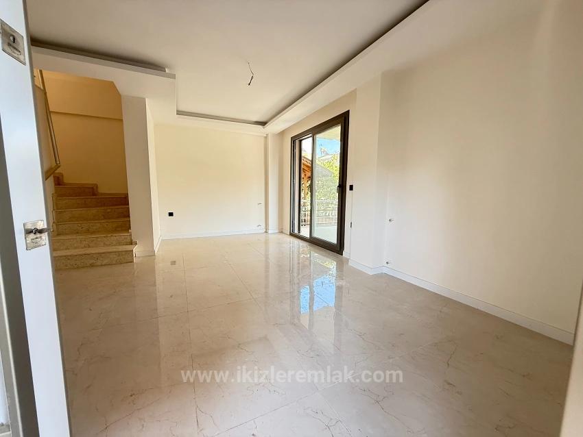 Brand New Luxury 3+1 Villa Summer House For Sale In Seferihisar Doganbey