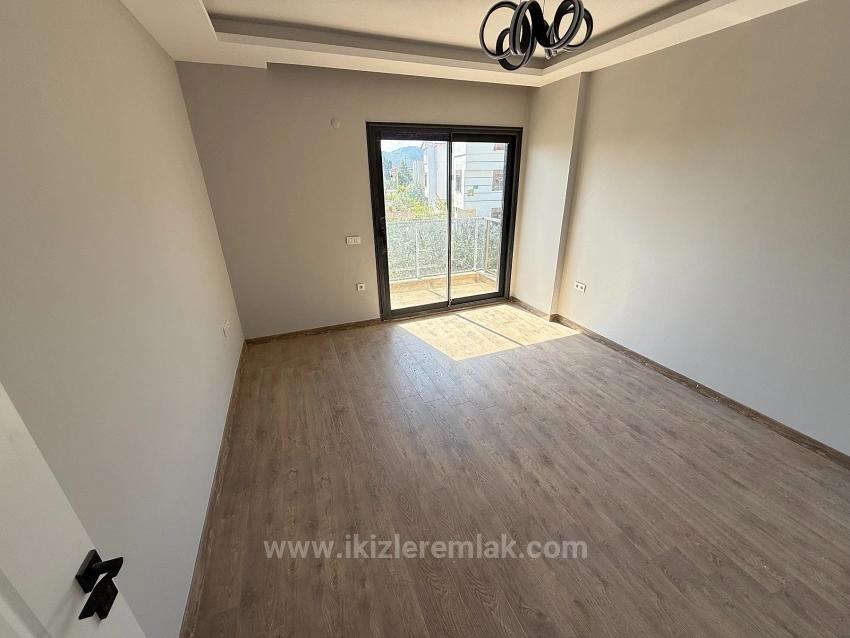 3+1 Duplex Summer House With Pool In Seferihisar Doğanbey