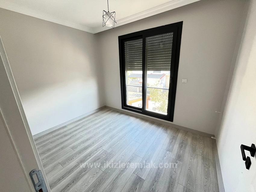 Brand New Detached 3+1 Villa With Large Garden For Sale In Seferihisar Doğanbey