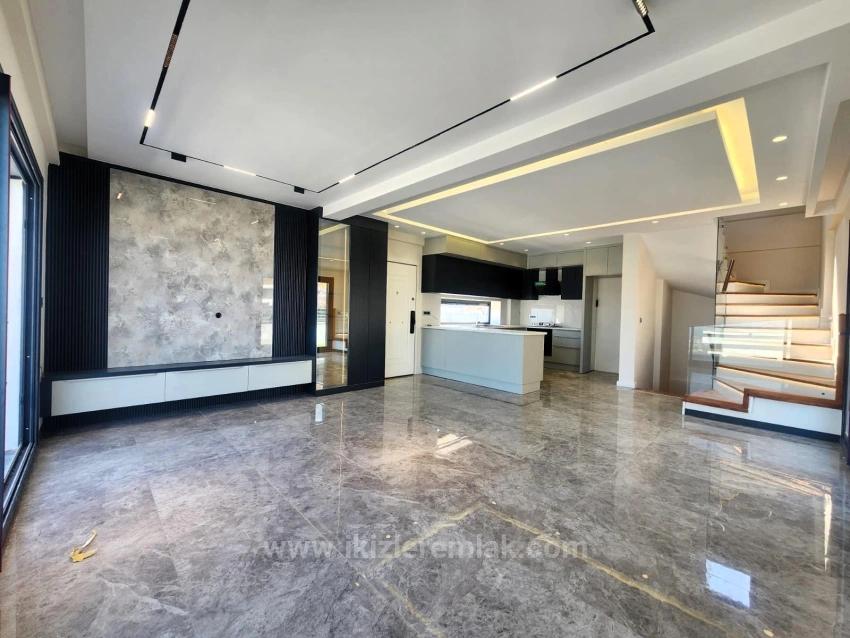 Single Detached House For Sale In Seferihisar Doğanbey With Large Garden And Panoramic Sea View