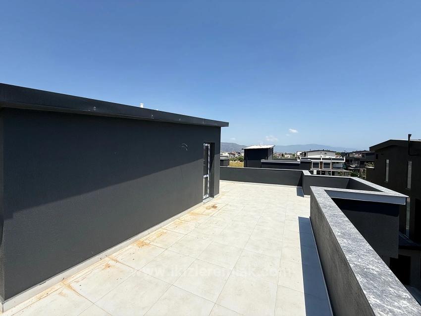 2 + 1 Villa With Detached Garden For Sale In Seferihisar Doğanbey