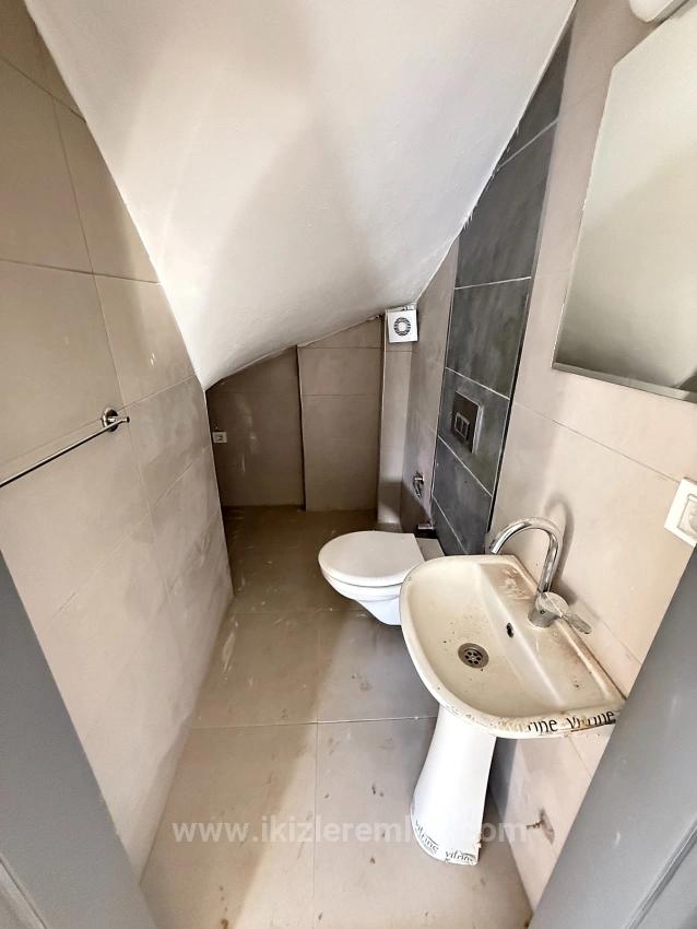 3+1 Villa With A Brand New Garden For Sale In Seferihisar Doğanbey, Close To The Sea