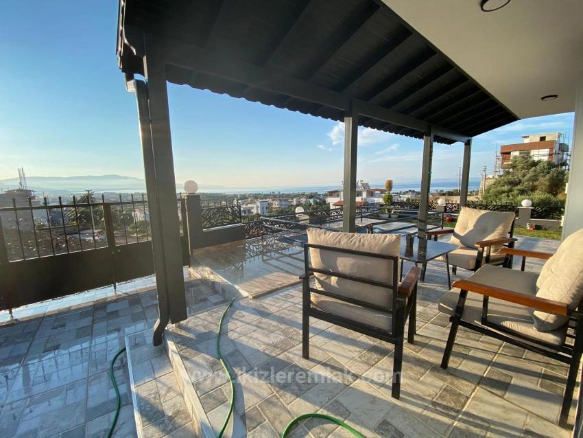 3+1 Detached Villa With Sea View And Pool For Sale In Seferihisar Doğanbey