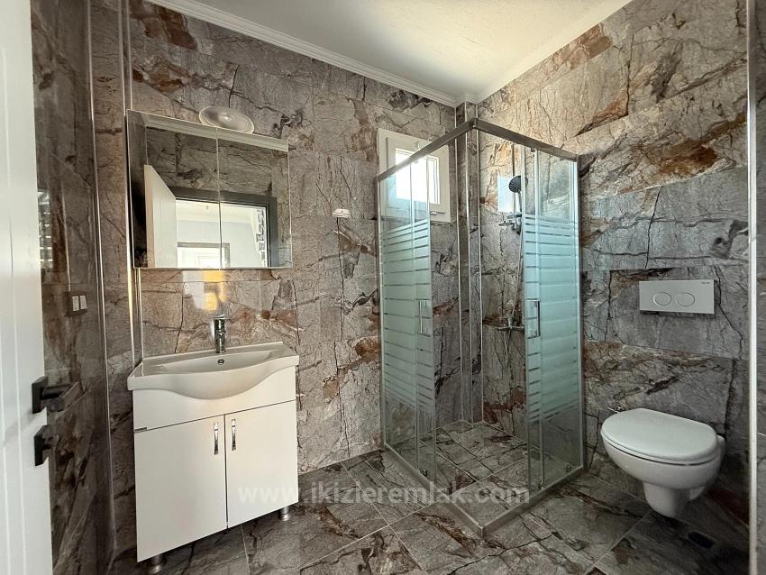 Single Detached 3+1 Duplex Villa On A 300 M2 Plot In Seferihisar Doğanbey