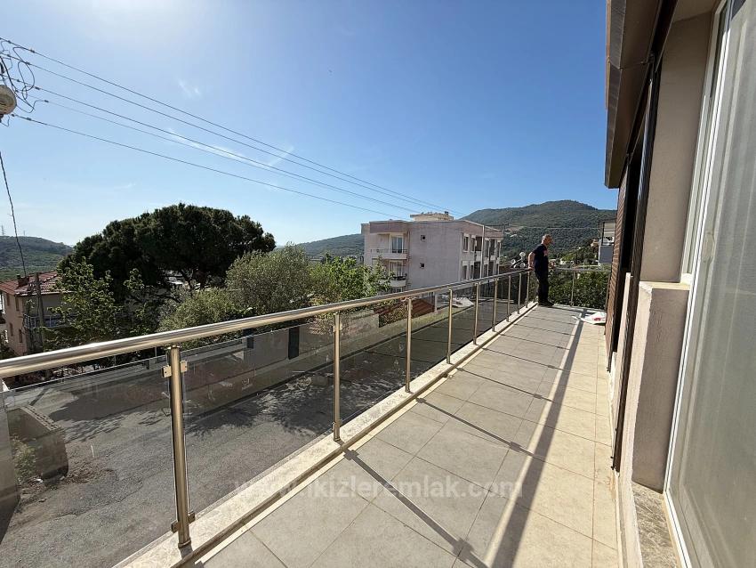 New 3+1 Apartment With Sea And Nature Views For Sale In Gumuldur Center