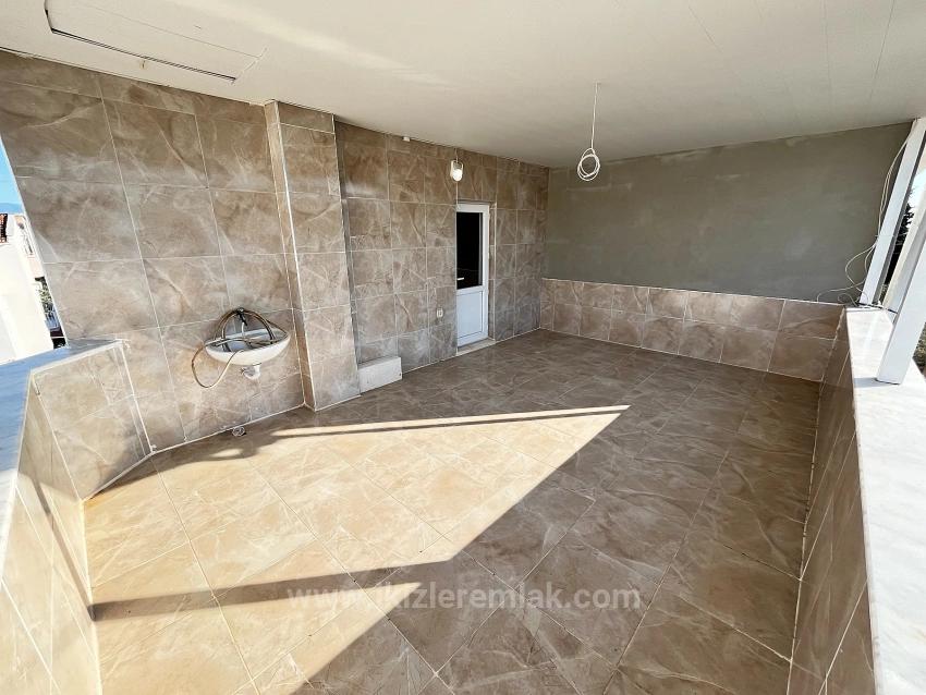 Detached 4+1 Duplex Villa For Sale In Seferihisar Doğanbey