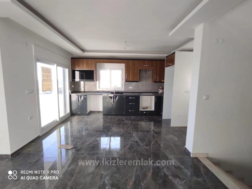 4+2 Detached Summer House For Sale In Doğanbey, Surrounded By Nature With Full Sea View