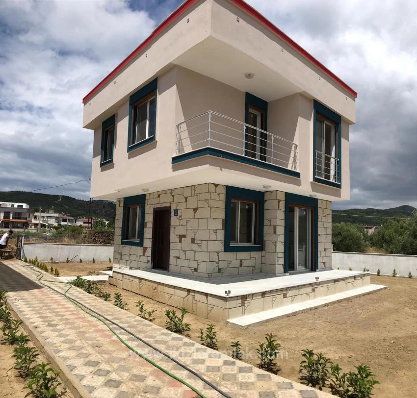 3+1 Brand New Detached Villa For Sale In Seferihisar Doğanbey