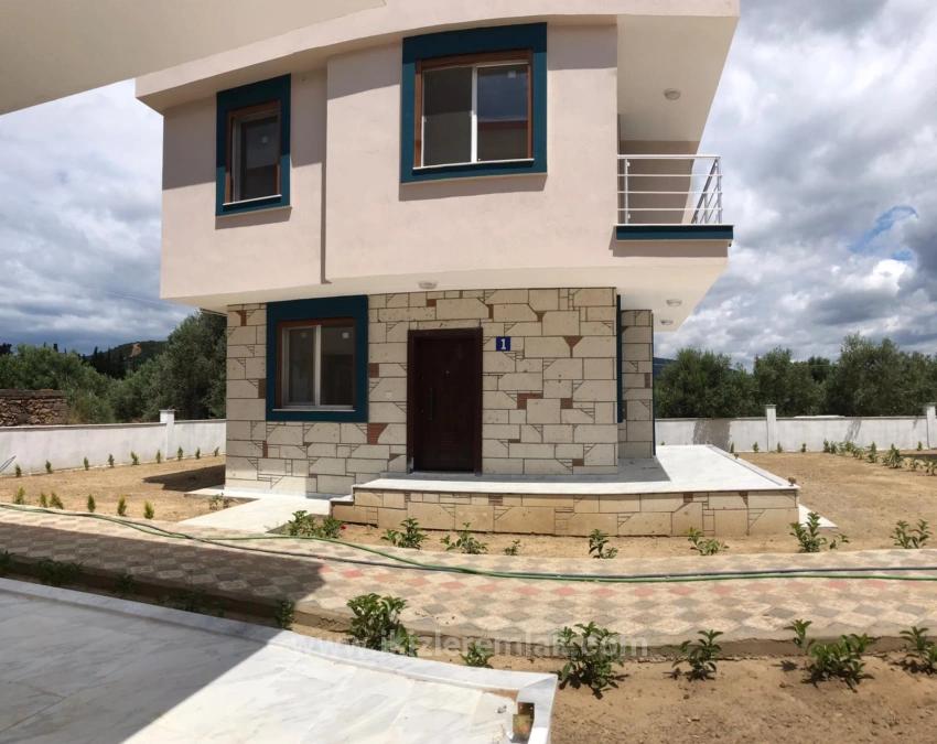 3+1 Brand New Detached Villa For Sale In Seferihisar Doğanbey