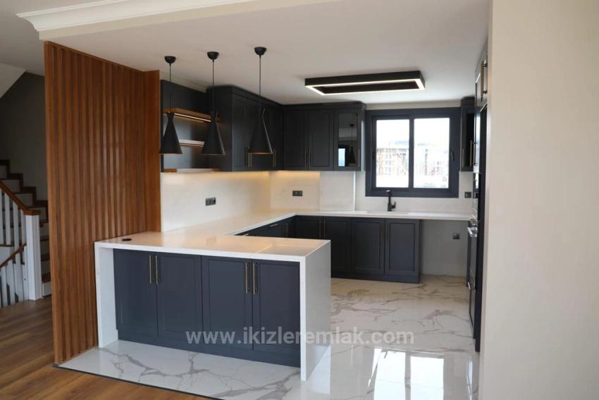 750 Square Meters 4 + 2 Private Pool Luxury Villa For Sale In Izmir Seferihisar Düzce