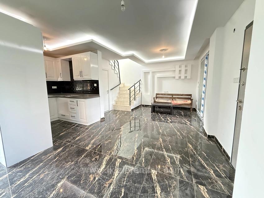 3 + 1 Brand New Villa With Large Garden For Sale In Seferihisar Doğanbey