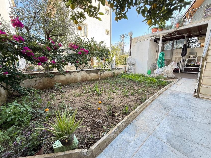 2+1 Flat For Sale In Seferihisar Doğanbey, 90M2 300M To The Sea