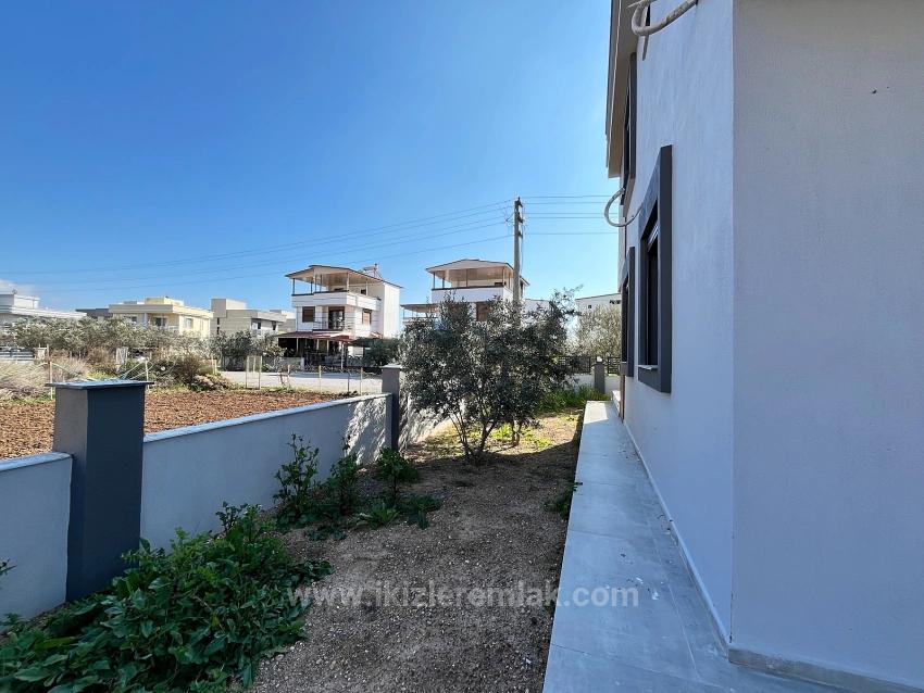 Brand New Detached 3+1 Spacious Villa For Sale In Ürkmez Doğanbey