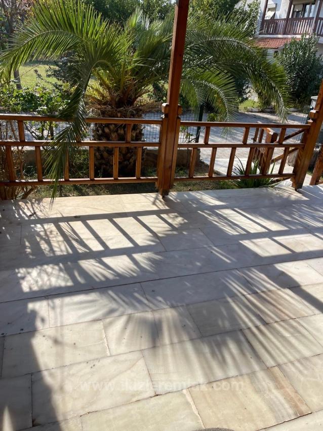 3+1 Duplex Villa With Garden For Sale In Seferihisar Ürkmez, Facing The Sea.