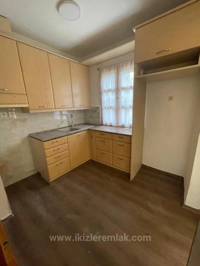 3+1 Duplex Villa With Garden For Sale In Seferihisar Ürkmez, Facing The Sea.