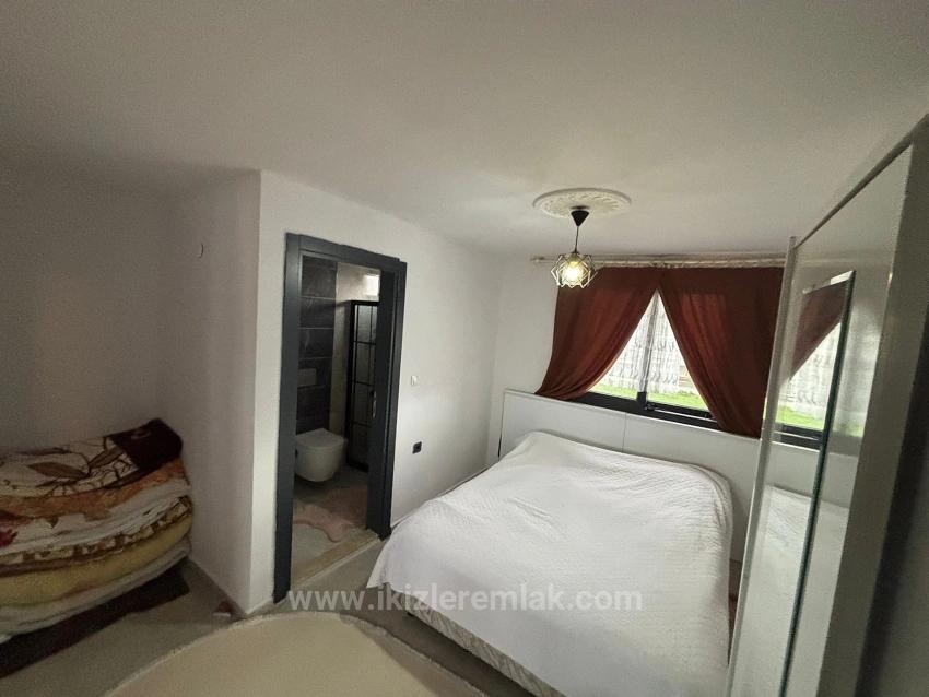 Seferihisar Doğanbey'de For Sale Garden 3+1 Expense-Free Duplex Summer House