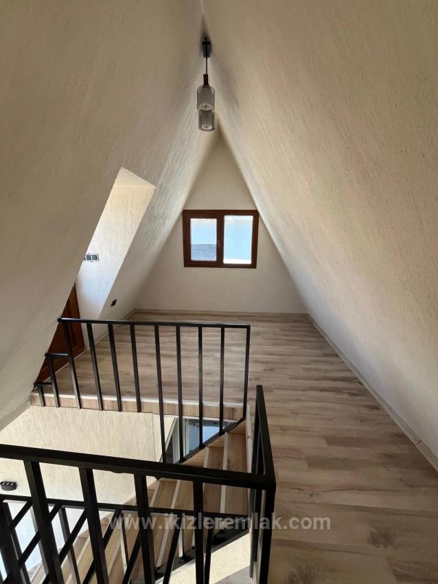 Prefabricated 2+1 Detached Summer House For Sale In Menderes Gümüldür, Within A 200 Square Meter Garden.