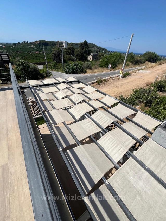 Prefabricated 2+1 Detached Summer House For Sale In Menderes Gümüldür, Within A 200 Square Meter Garden.