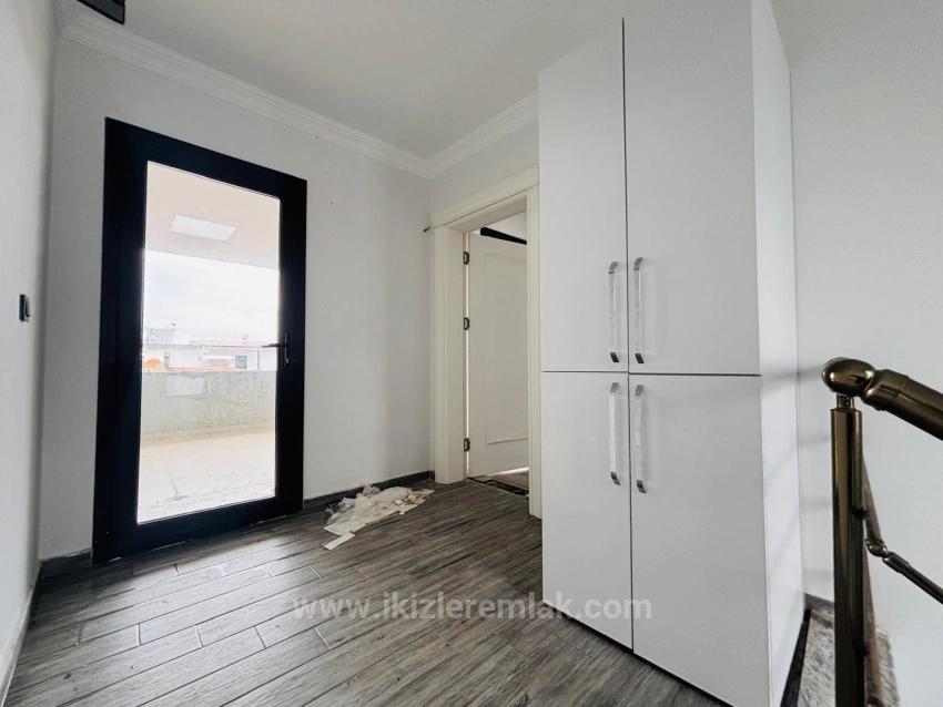 3+1 Duplex Villa For Sale In Seferihisar Doğanbey Center