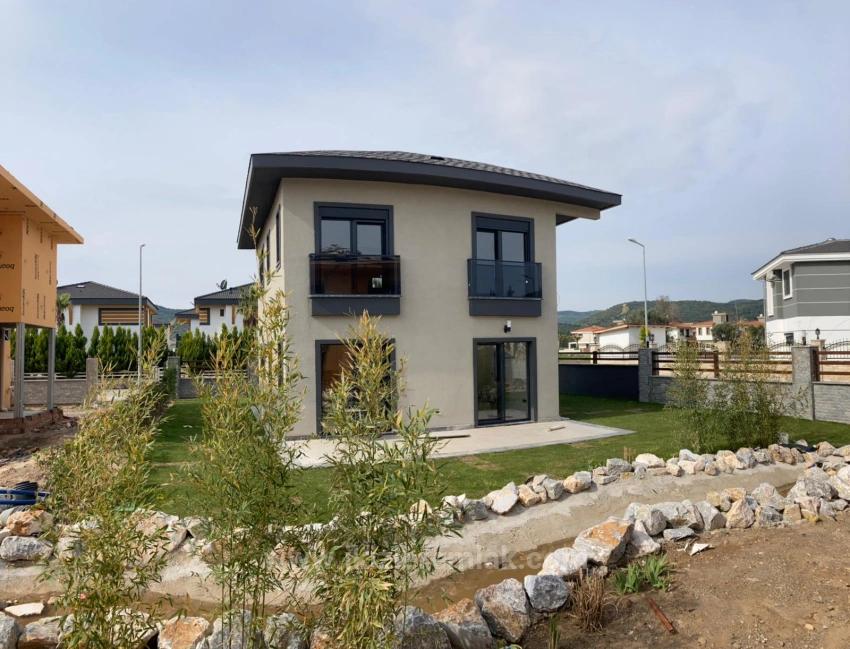 3+1 Duplex Villa With Spacious Garden For Sale In Doğanbey, Seferihisar