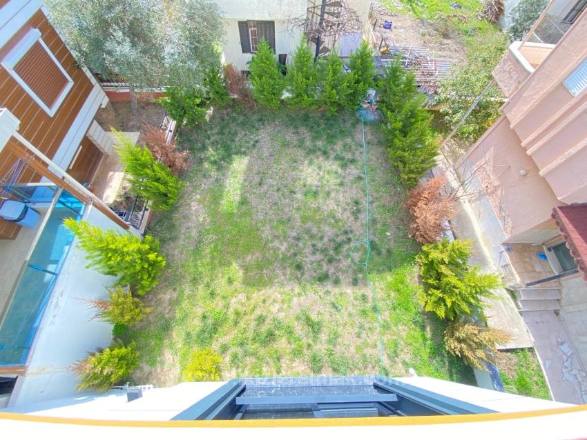 Detached 3+1 Ultra Luxury Villa By The Sea For Sale In Doğanbey