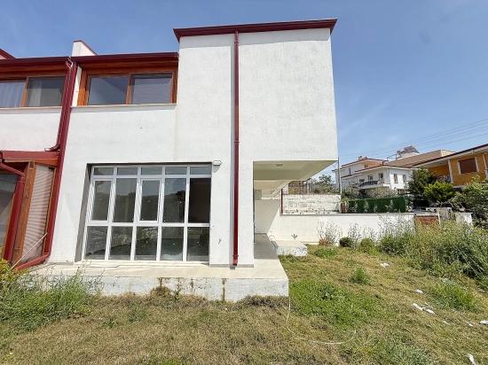 Spacious 3+1 Villa/Summer House For Sale At An Affordable Price In Doğanbey, Seferihisar