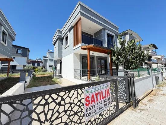 For Sale In Ürkmez Doğanbey Zero Single Detached Wide 3+1 Villa
