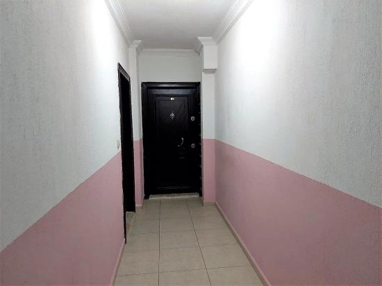 2+1 Apartment For Sale In Seferihisar Ürkmez Center, Separate Kitchen