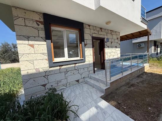Single Detached 3+1 Villa With Large Garden For Sale In Seferihisar Doğanbey
