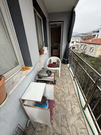 2+1 Apartment For Sale On Mid-Floor In Ürkmez Center, Seferihisar