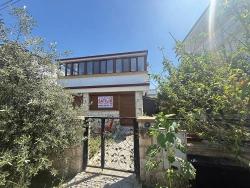 2+2 Bedroom Summerhouse For Sale in Cumhuriyet Nbh. Seferihisar Doğanbey - 150 m²