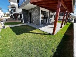 3+1 Bedroom Villa For Sale in Cumhuriyet Nbh. Seferihisar Doğanbey - 180 m²