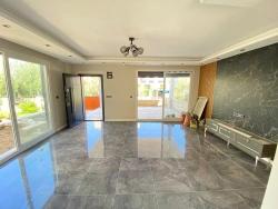 3+1 Bedroom Villa For Sale in Cumhuriyet Nbh. Seferihisar Doğanbey - 200 m²