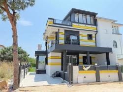 3+1 Detached Villa With A Brand New Garden For Sale In Seferihisar Doğanbey
