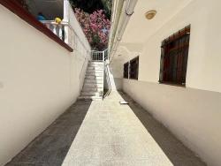 3+1 Garden Apartment For Sale In Ürkmez, 250 Meters From The Sea, Affordable Price