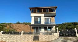 3+1 Detached Villa With Sea View And Pool For Sale In Seferihisar Doğanbey
