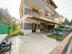 3 + 1 Brand New Villa With Large Garden For Sale In Seferihisar Doğanbey