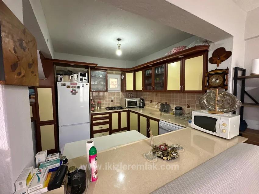 В Сеферихисаре Doğanbey Продается 4+1 Вилла В 500М От Моря